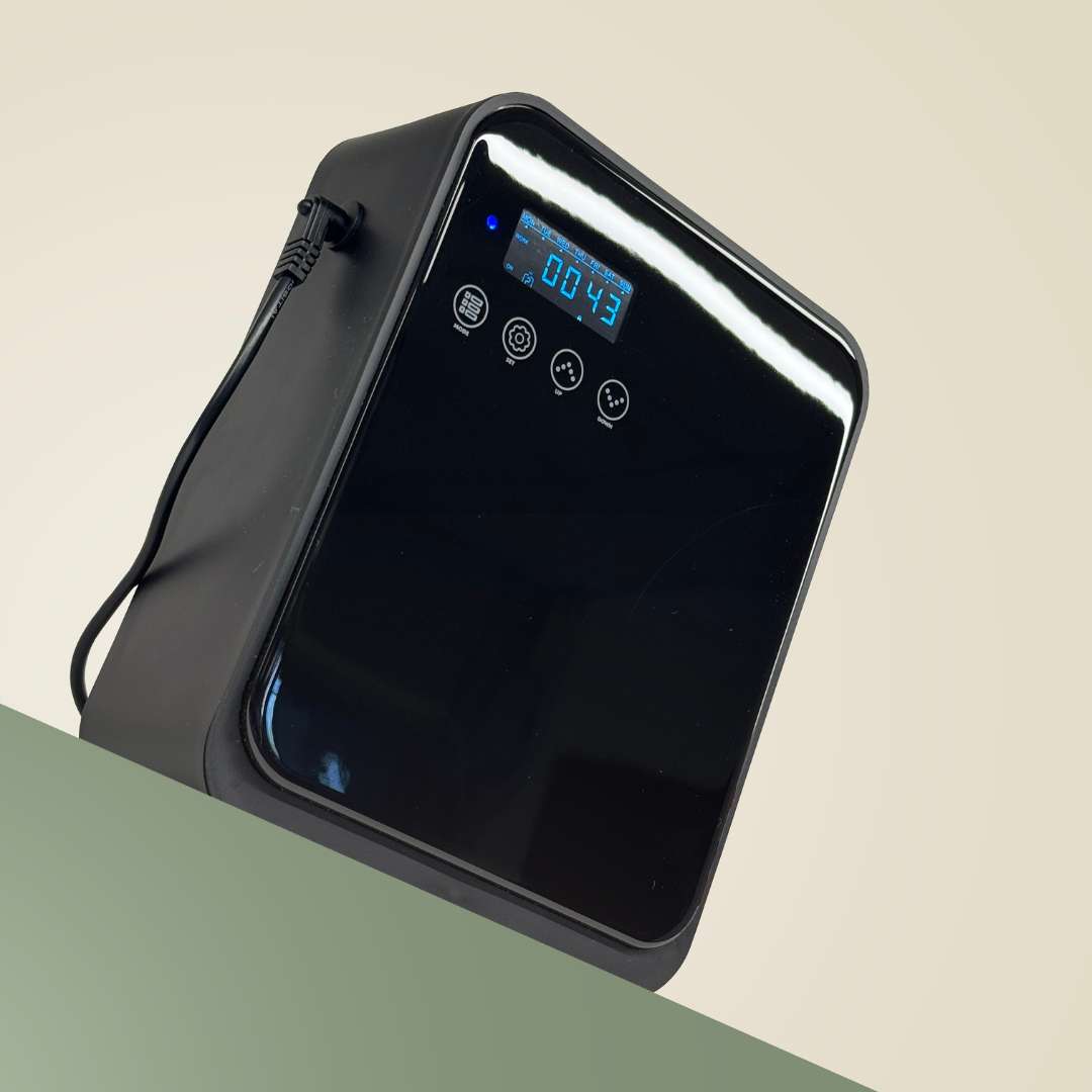 Triad Aroma Quartz diffusore elettrico per ambienti con oli essenziali con alimentatore