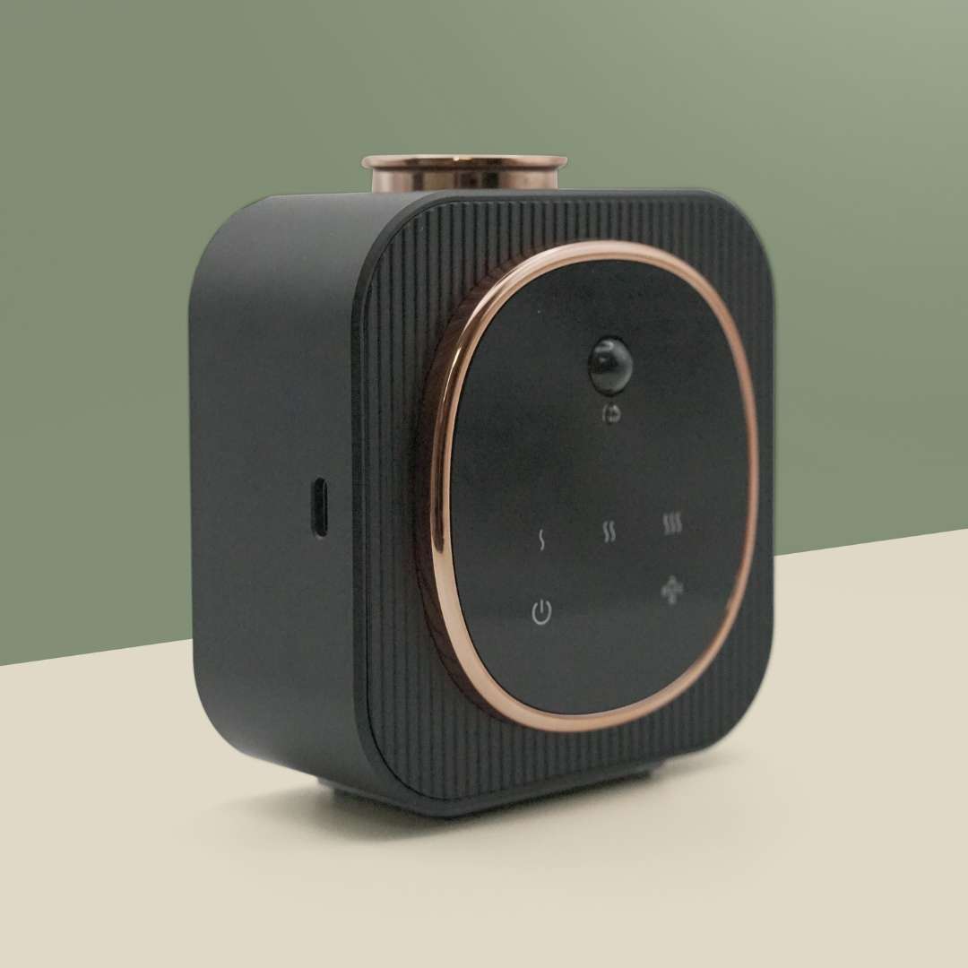 Triad Aroma diffusore elettrico per ambienti con oli essenziali onyx mini