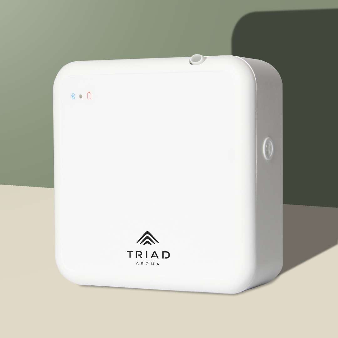 Triad Aroma diffusore elettrico per ambienti con oli essenziali Ruby bianco